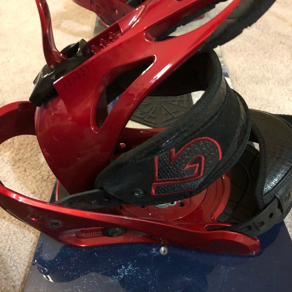 Burton Custom Red Digital Surround Bindings